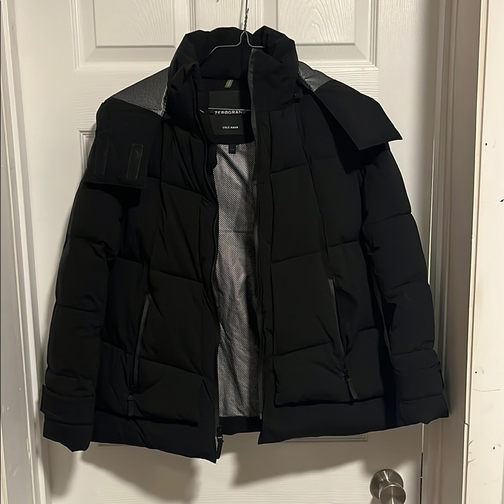Cole Haan Black Puffer Jacket with Quilted Design and Raised Collar